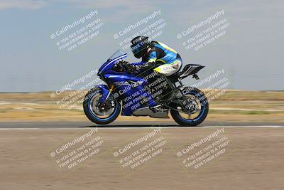 media/Sep-10-2023-Pacific Track Time (Sun) [[44210541ad]]/Group C/1240pm (Wheelie Bump)/